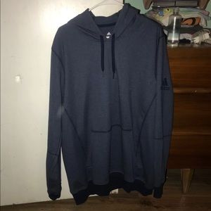 Adidas Sweatshirt